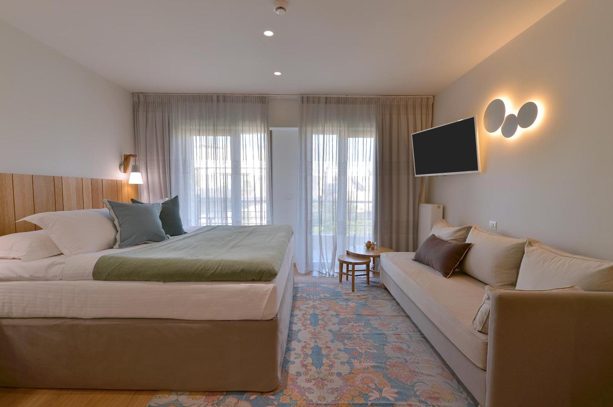 Mirivili Hospitality & Wellness Athen Exterior foto